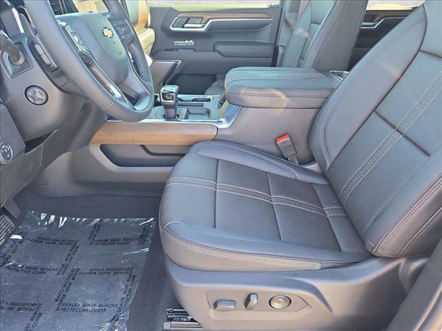 New 2026 Chevrolet Silverado 1500 High Country RWD image 15