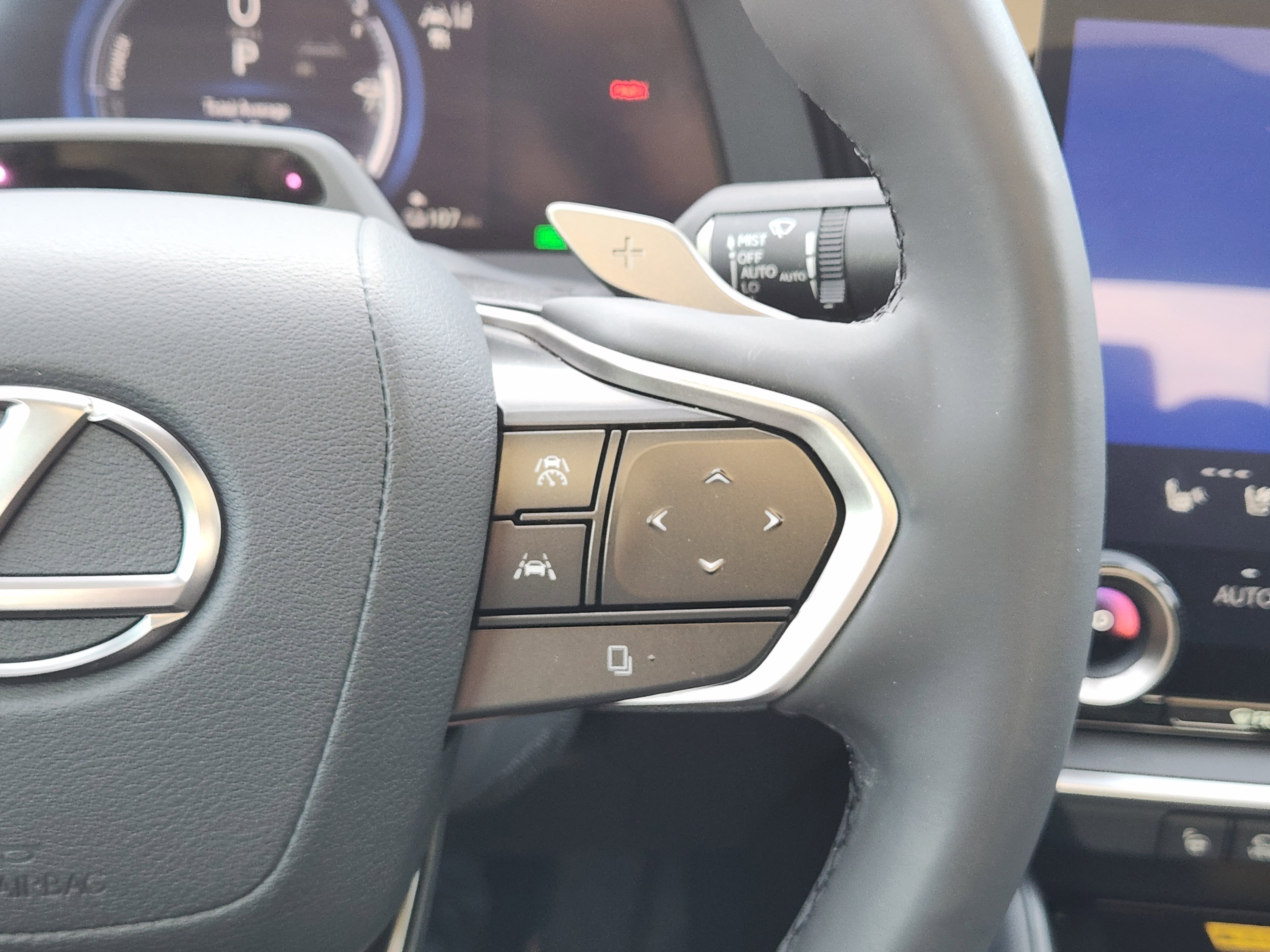 Used 2023 Lexus RZ 450e Premium w/ Accessory Package (Z1) image 15