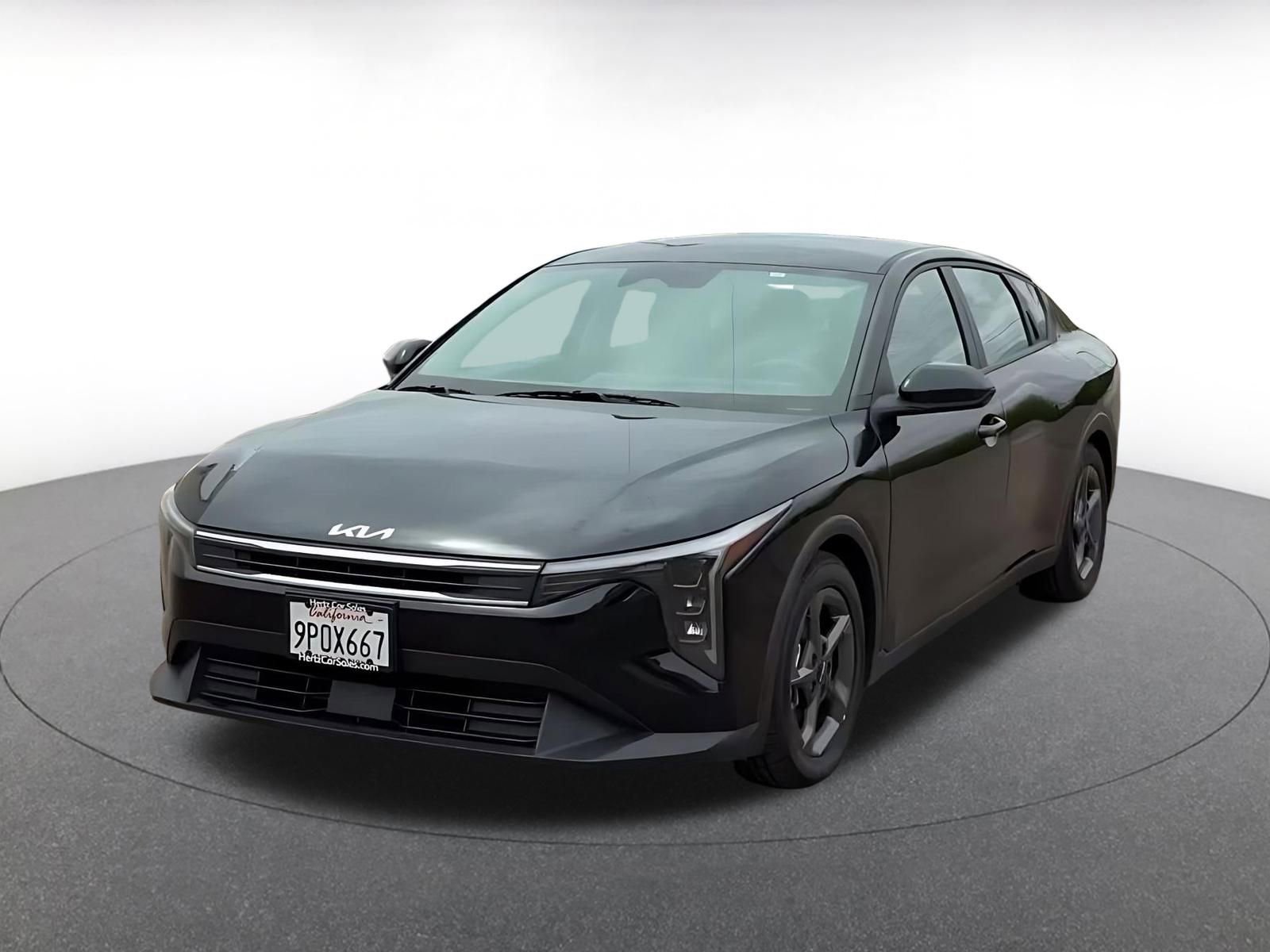 Used 2025 Kia K4 LXS image 7