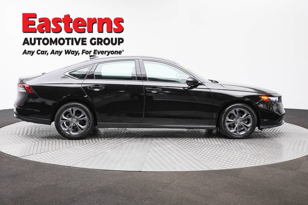 Used 2023 Honda Accord EX image 4