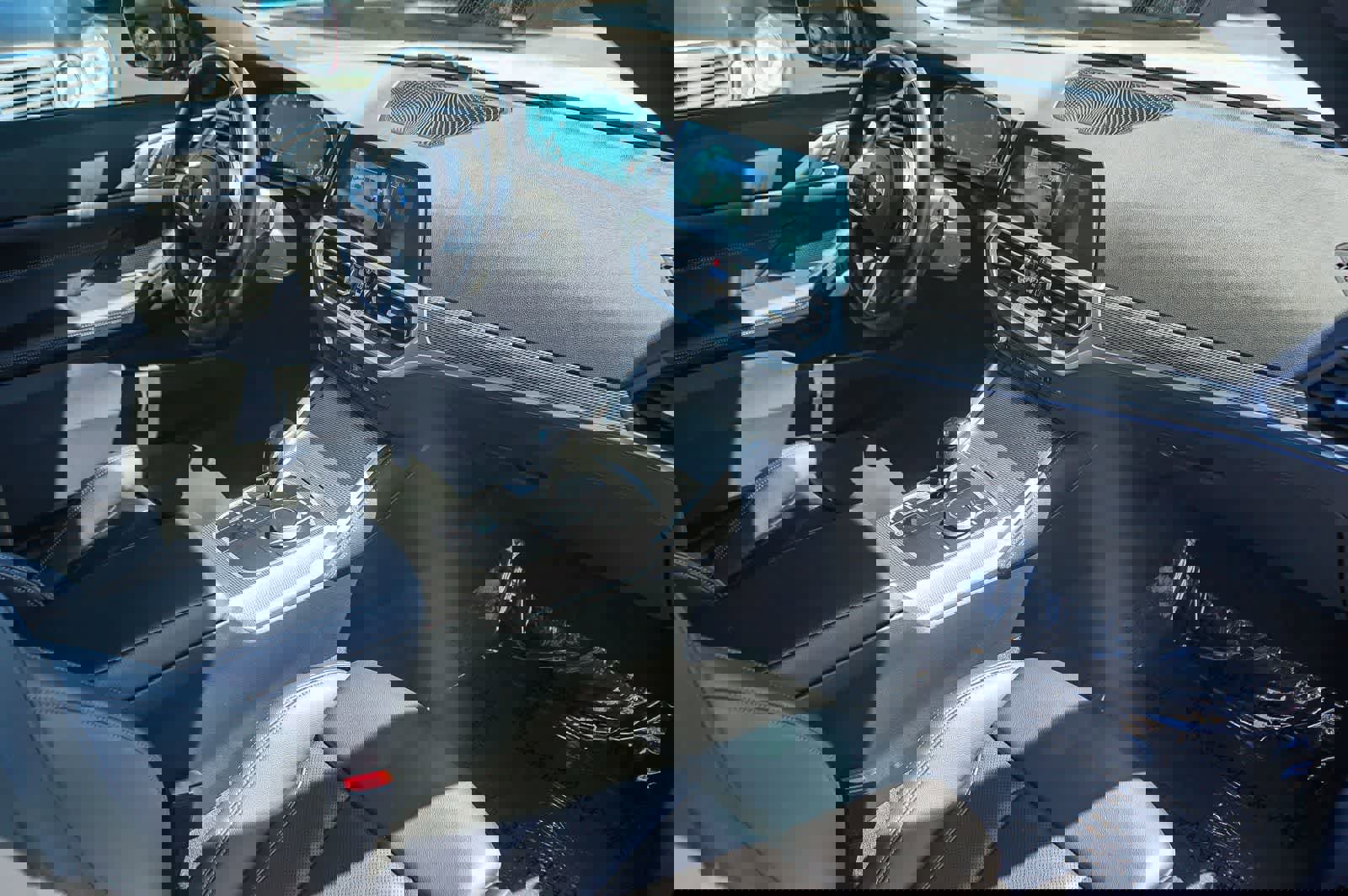 Used 2023 BMW M440i Coupe w/ Shadowloine Package image 12