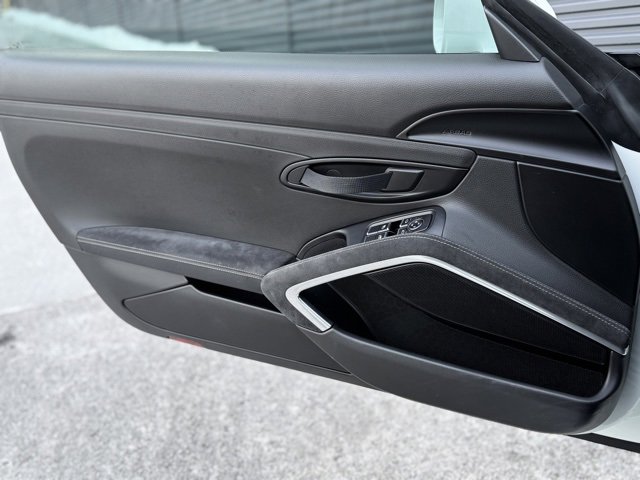 Used 2016 Porsche Cayman GT4 w/ Sport Chrono Package image 13