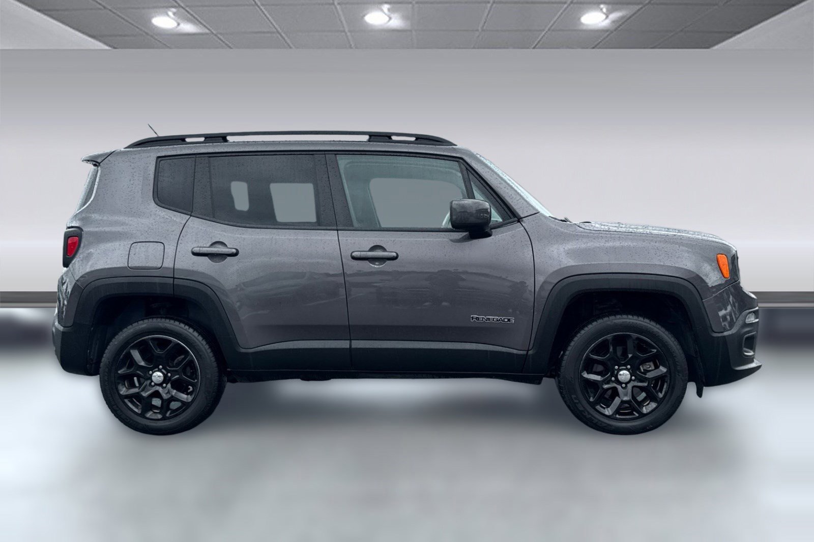 Used 2017 Jeep Renegade Latitude image 7