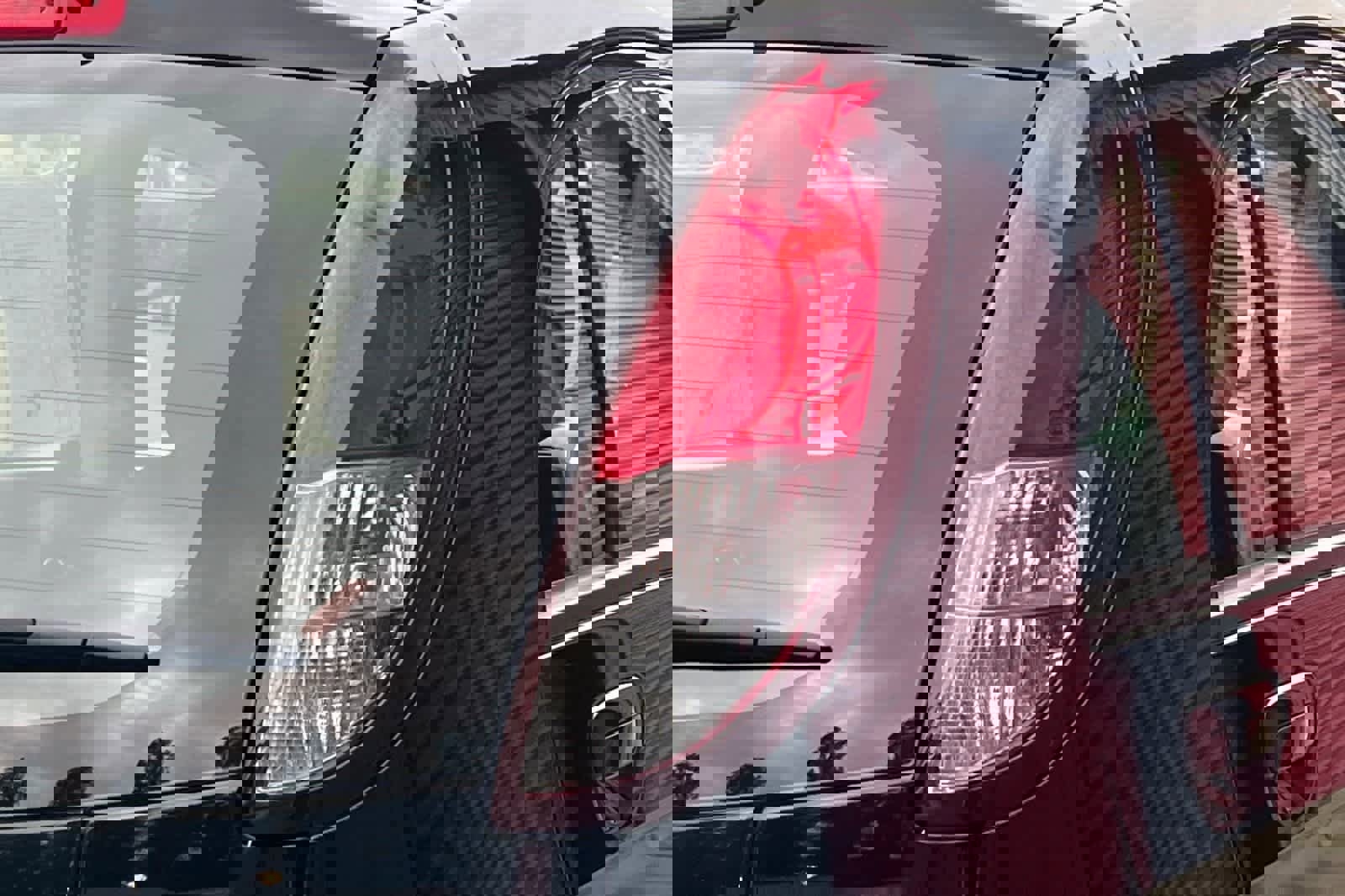 Used 2016 Mitsubishi i ES image 32