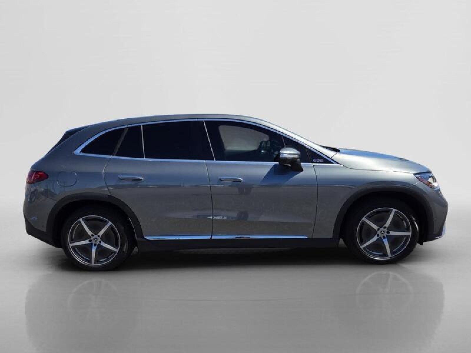 Certified 2023 Mercedes-Benz EQE 350+ SUV image 6