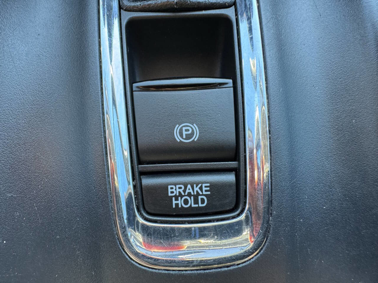 Used 2019 Honda HR-V LX image 51
