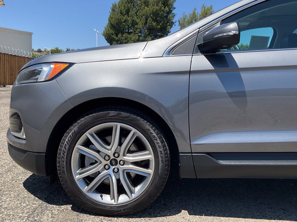 Used 2024 Ford Edge Titanium w/ Equipment Group 301A AWD/4WD image 10