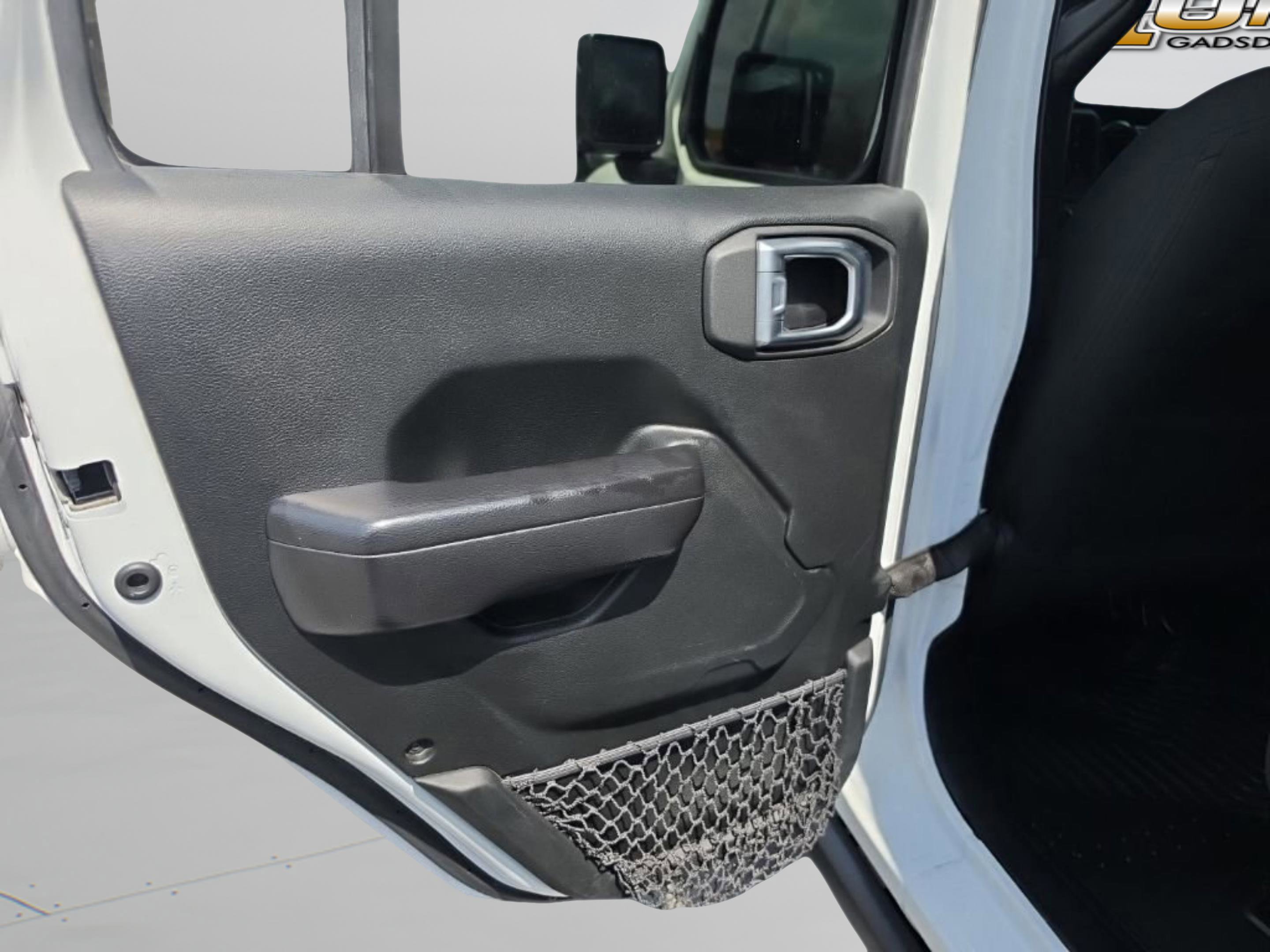 Used 2020 Jeep Wrangler Unlimited Sport image 27