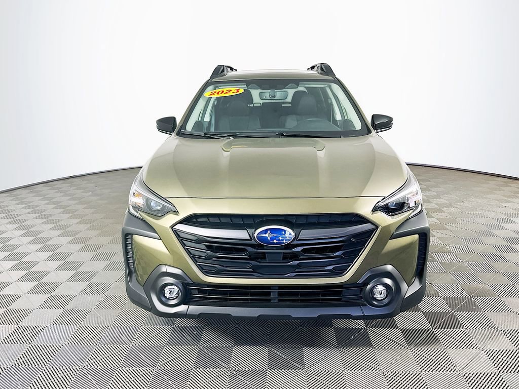 Used 2023 Subaru Outback Premium w/ Popular Package #1 AWD/4WD image 4