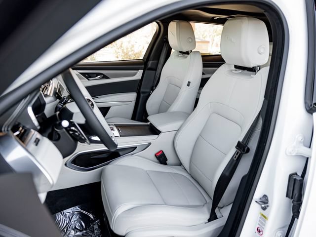 Certified 2025 Jaguar F-PACE R-Dynamic S AWD/4WD image 13