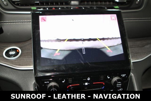 New 2025 Jeep Grand Cherokee Limited image 23