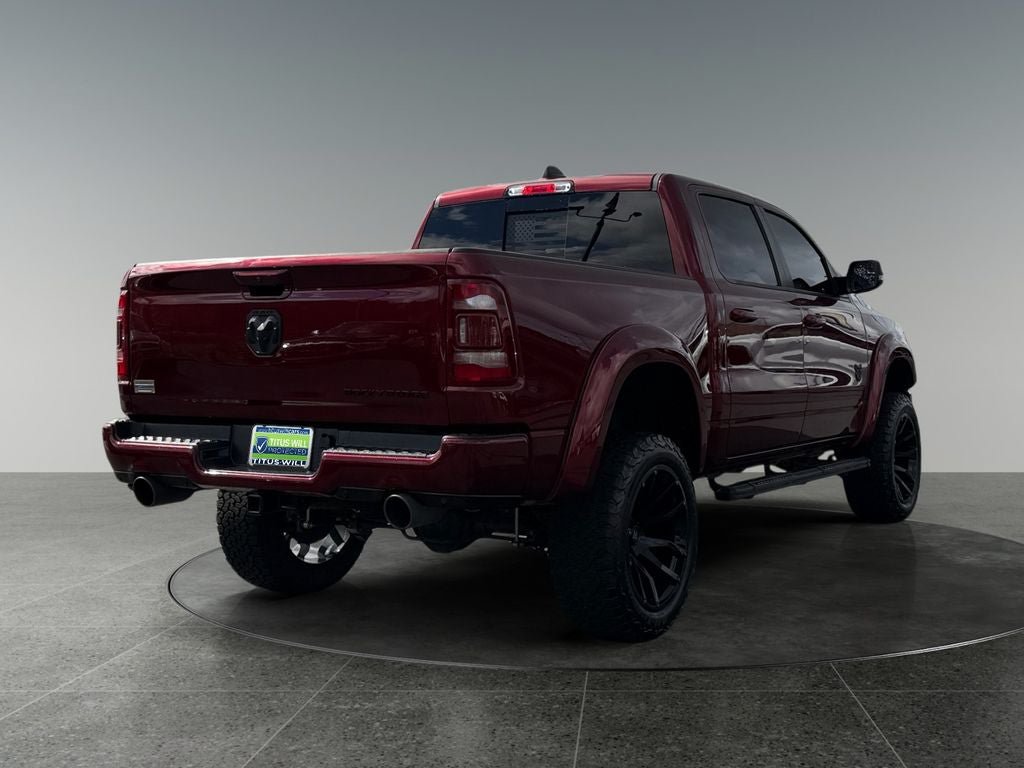Used 2024 RAM 1500 Laramie AWD/4WD image 9