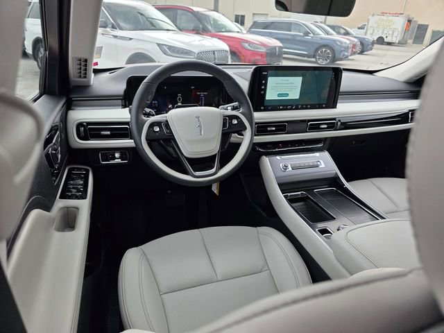 New 2025 Lincoln Aviator 2WD w/ Equipment Group 101A image 6
