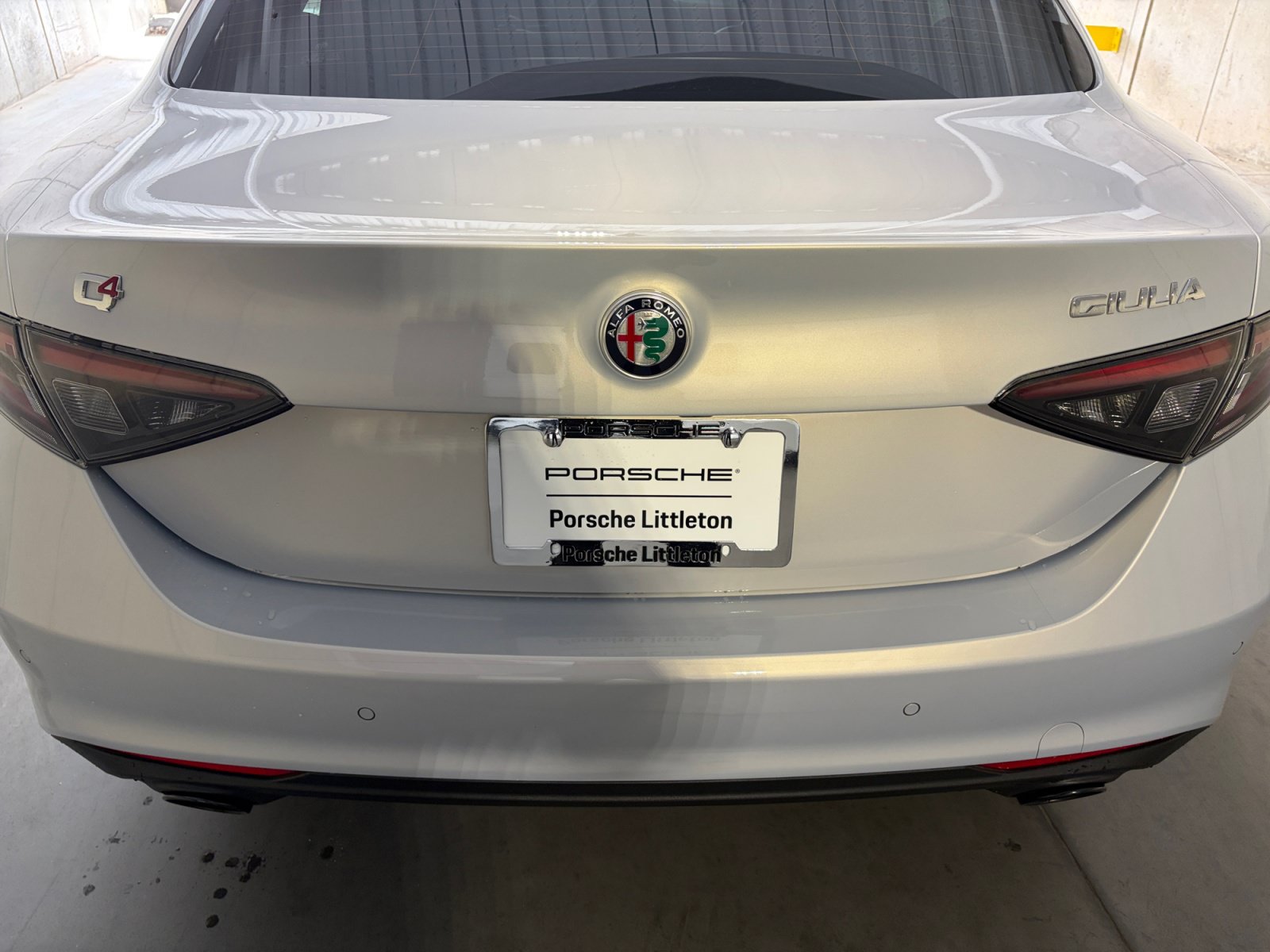 Used 2024 Alfa Romeo Giulia Ti AWD/4WD image 17