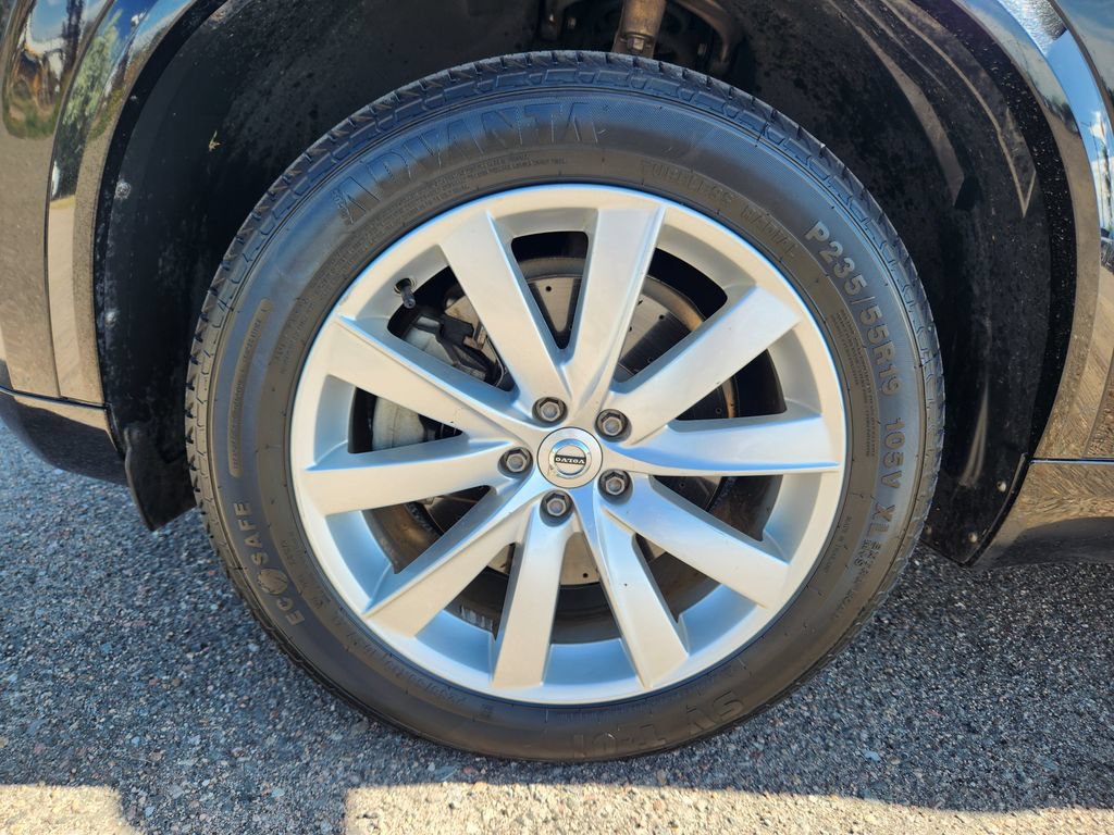 Used 2016 Volvo XC90 T6 Momentum w/ Momentum Plus Package AWD/4WD image 18