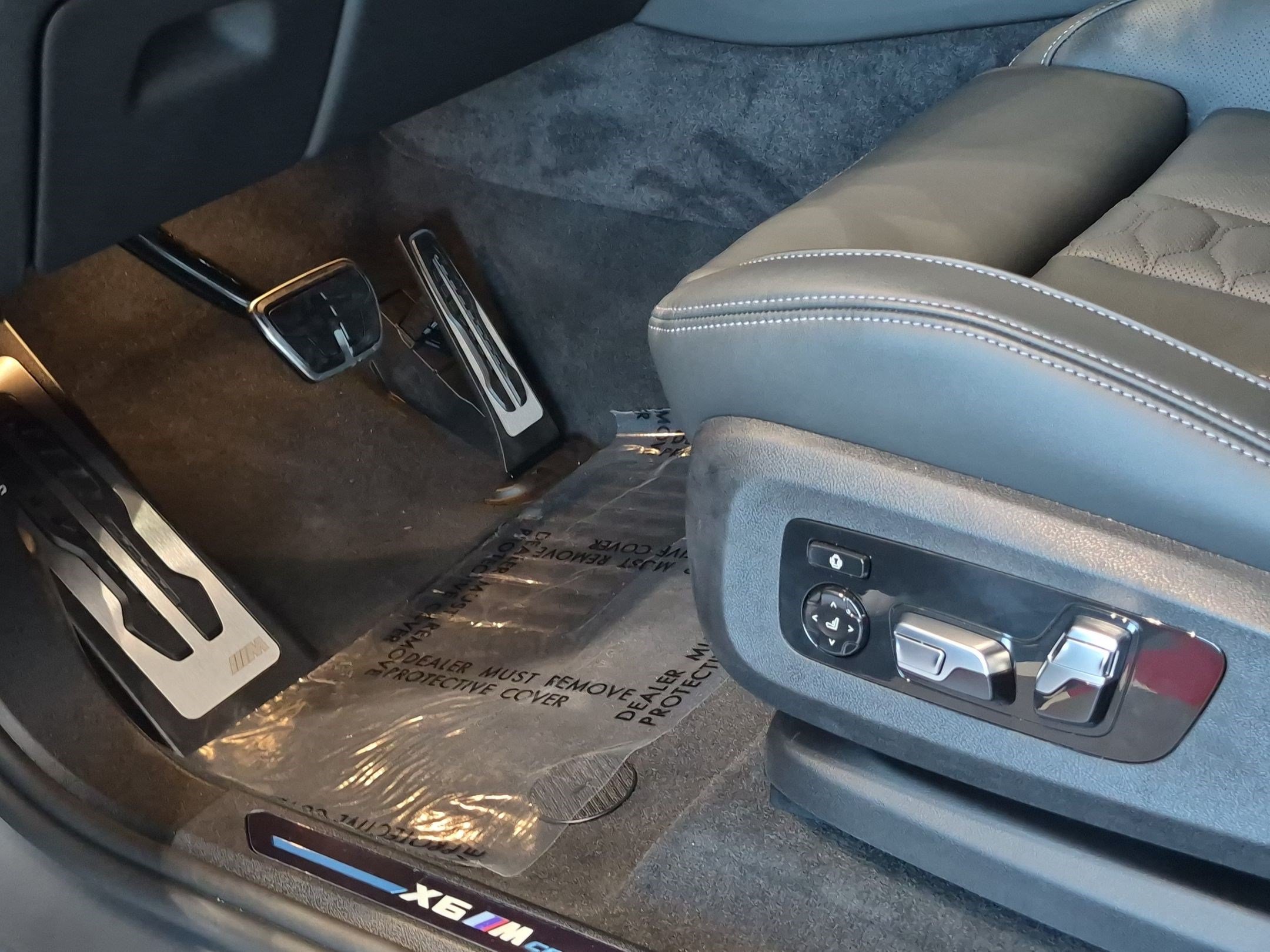 New 2027 BMW X6 M Competition w/ Executive Package AWD/4WD image 16
