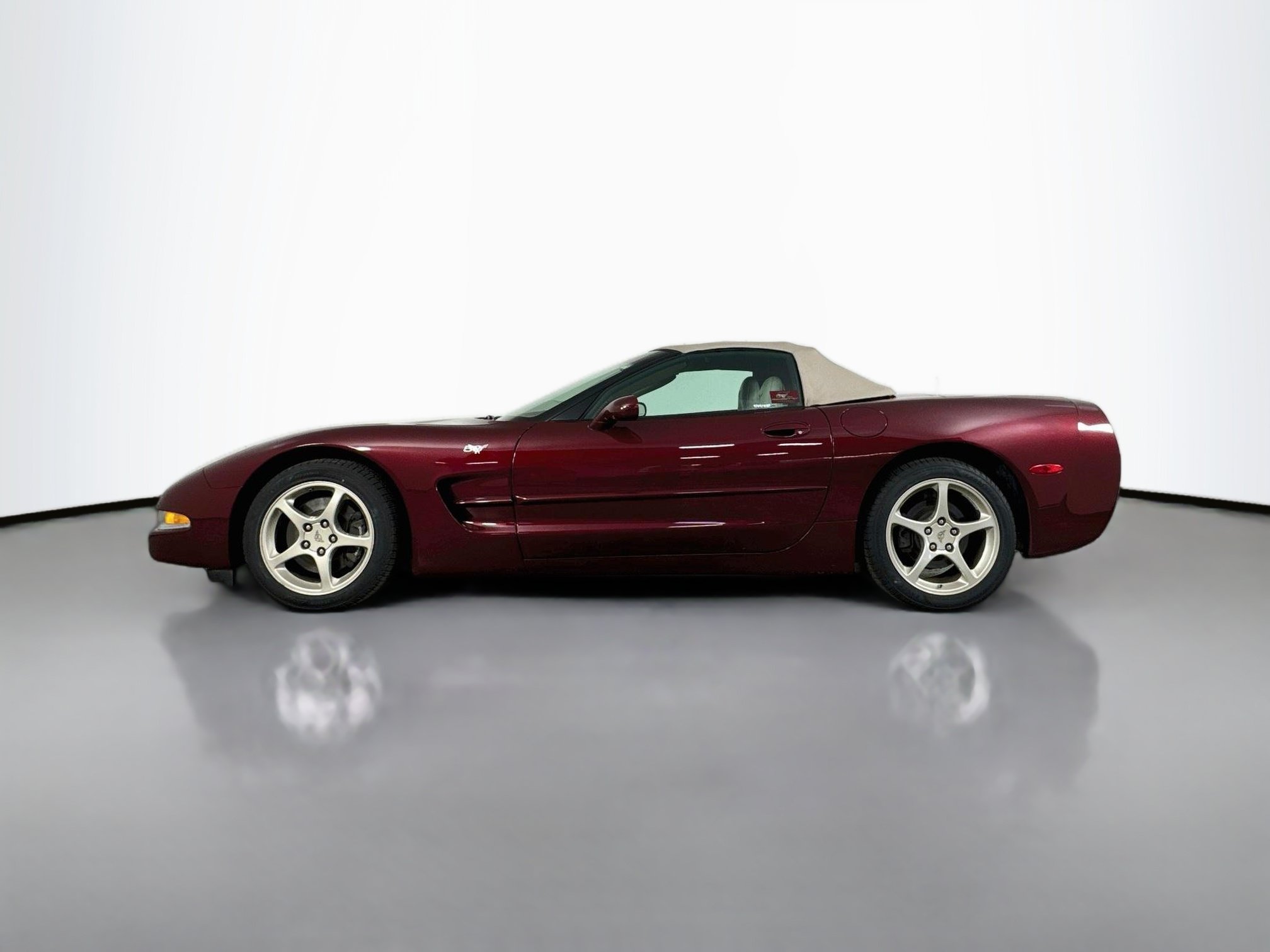 Used 2003 Chevrolet Corvette Convertible w/ Preferred Equipment Group1 RWD image 4