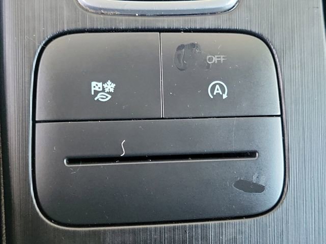 Used 2022 Ford Escape SEL w/ Technology Package image 18