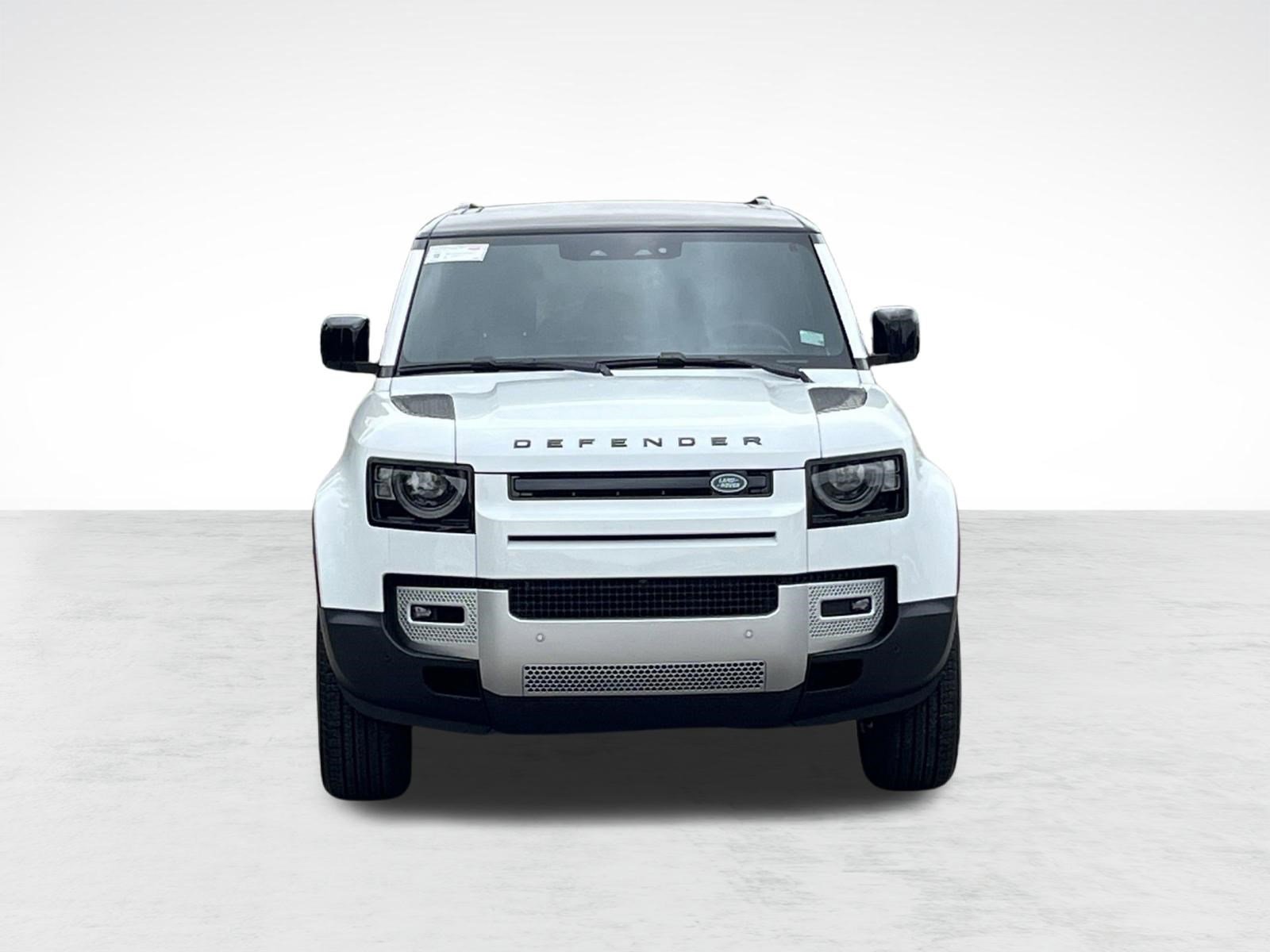 Used 2025 Land Rover Defender 110 S image 5