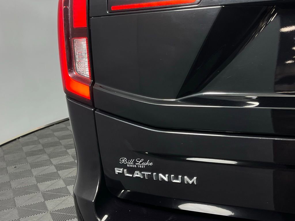 Used 2025 Ford Expedition Platinum image 13