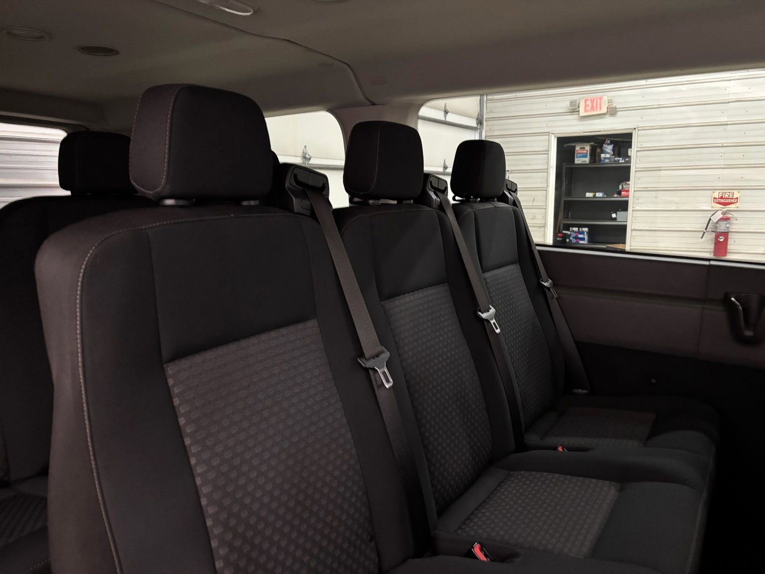 Used 2020 Ford Transit 150 XL image 33