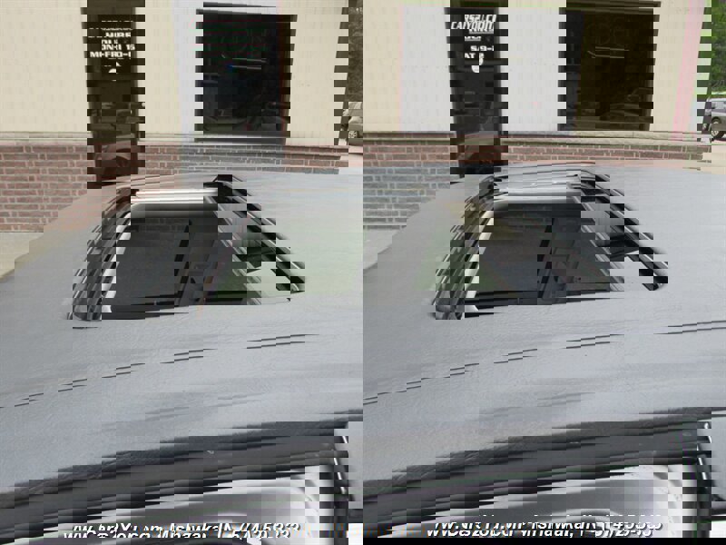 Used 2010 Cadillac DTS Luxury FWD image 8