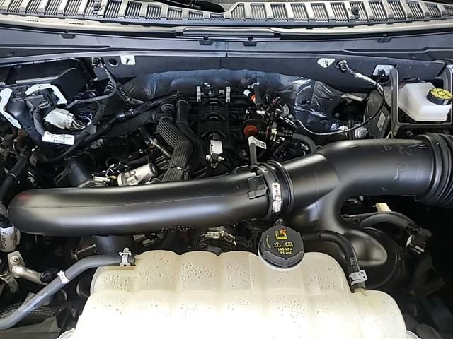 Used 2025 Ford Expedition Active image 23