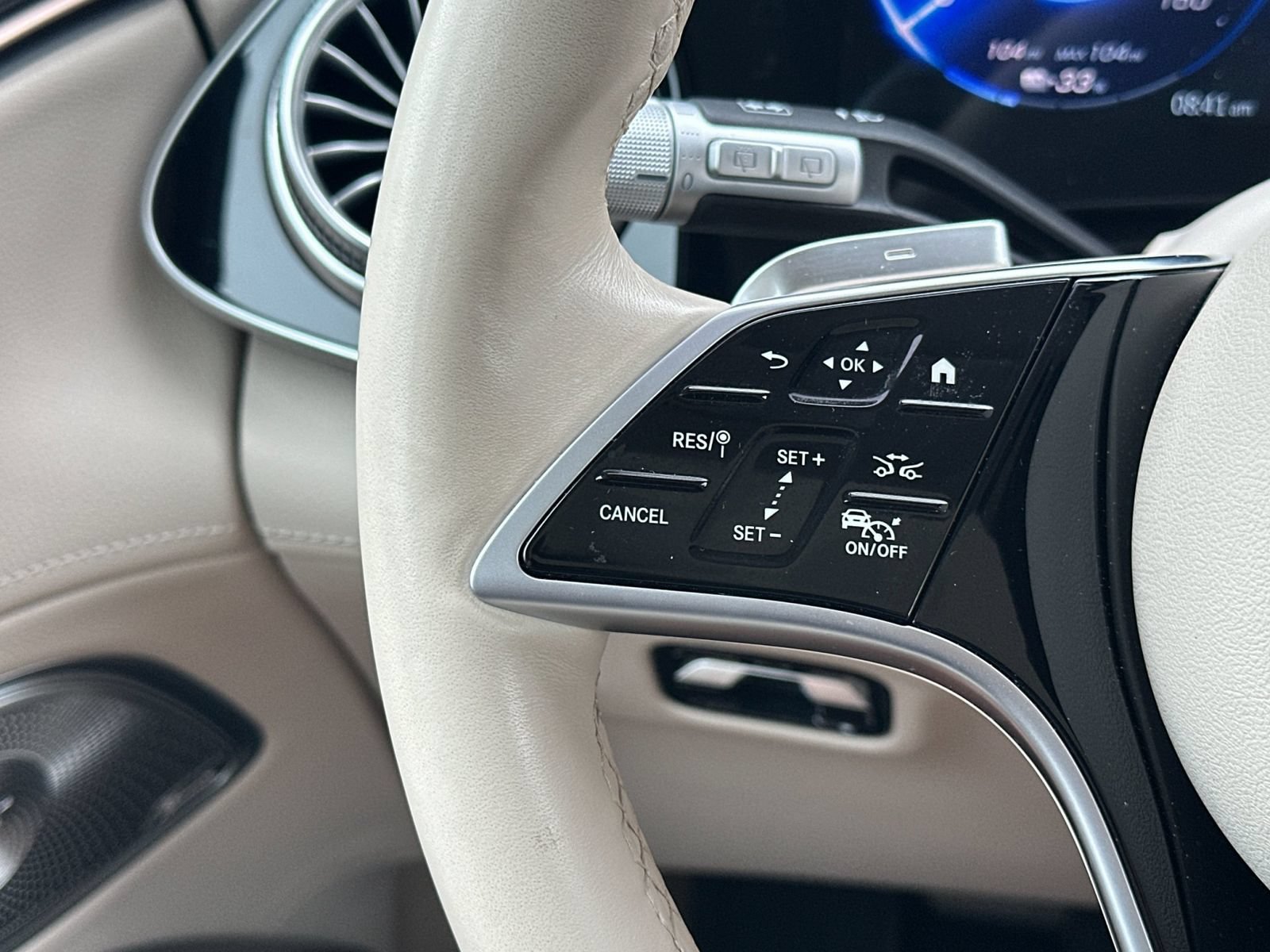 Certified 2023 Mercedes-Benz EQS 580 4MATIC SUV image 29