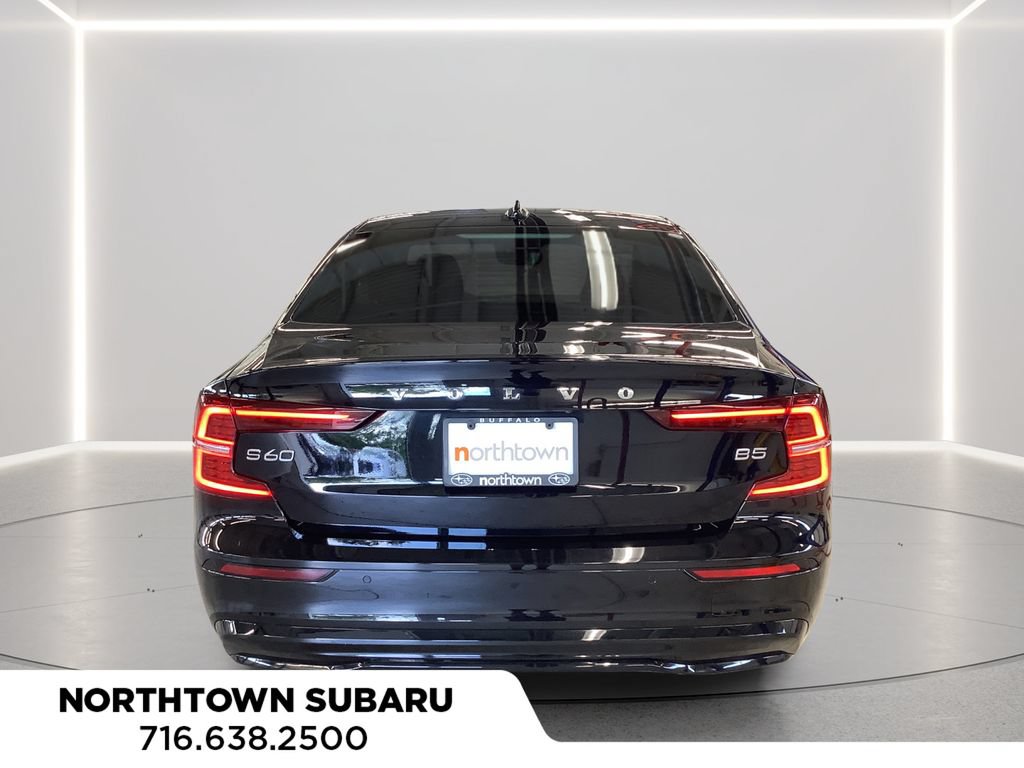 Used 2024 Volvo S60 B5 Plus FWD image 4