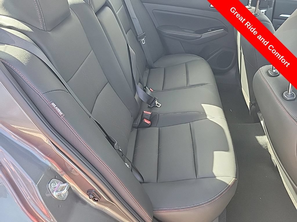 New 2025 Nissan Altima 2.5 SR w/ SR Premium Package FWD image 36