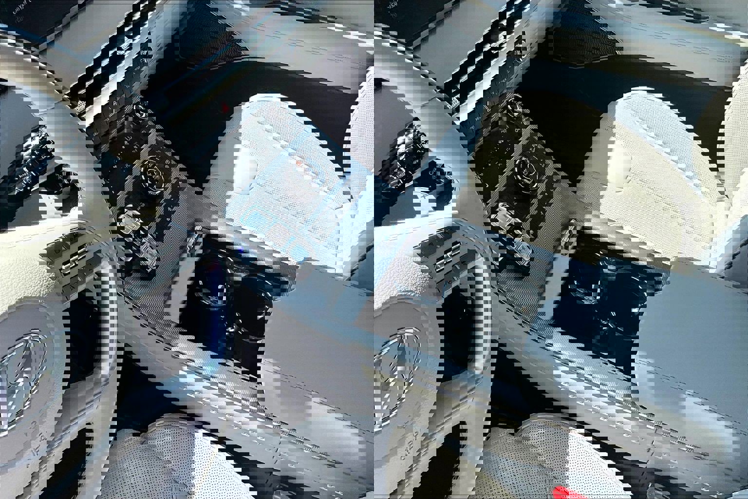 Used 2023 Hyundai Palisade Calligraphy image 15