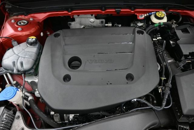 Used 2023 Volvo XC40 B5 Ultimate w/ Climate Package AWD/4WD image 36