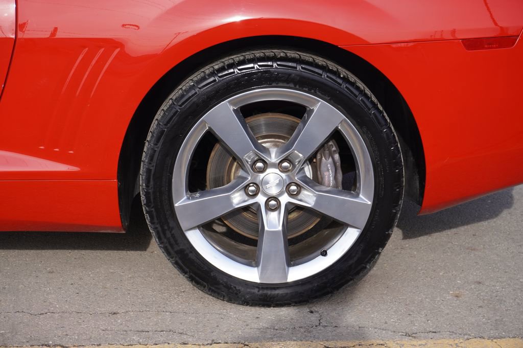 Used 2010 Chevrolet Camaro SS w/ RS Package image 11