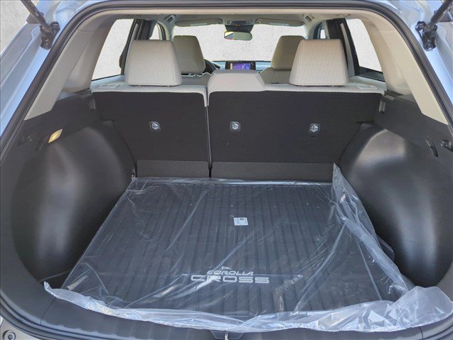 New 2026 Toyota Corolla Cross LE AWD/4WD image 22