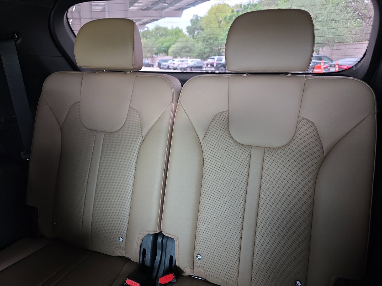 Certified 2025 Kia Sorento SX Prestige w/ Olive Brown Leather Package AWD/4WD image 22