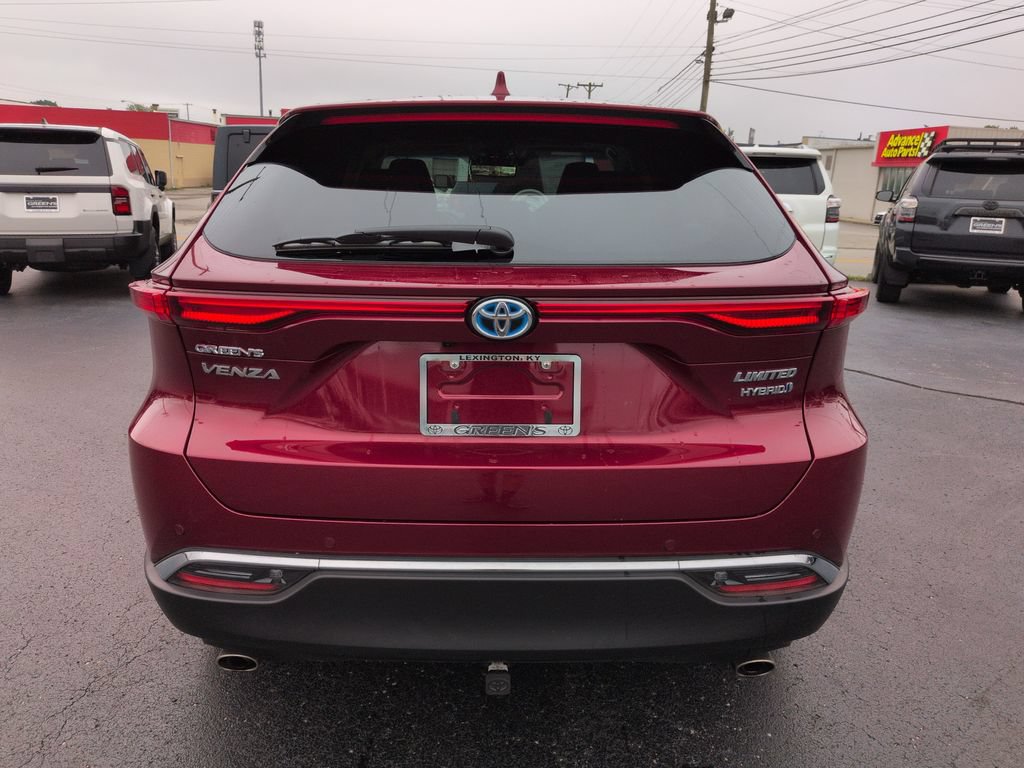 Certified 2022 Toyota Venza Limited w/ Advanced Technology Package AWD/4WD image 4