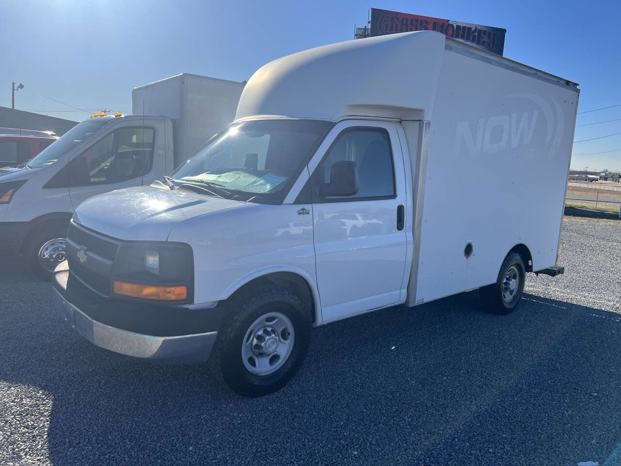 Used 2015 Chevrolet Express 3500 image 3