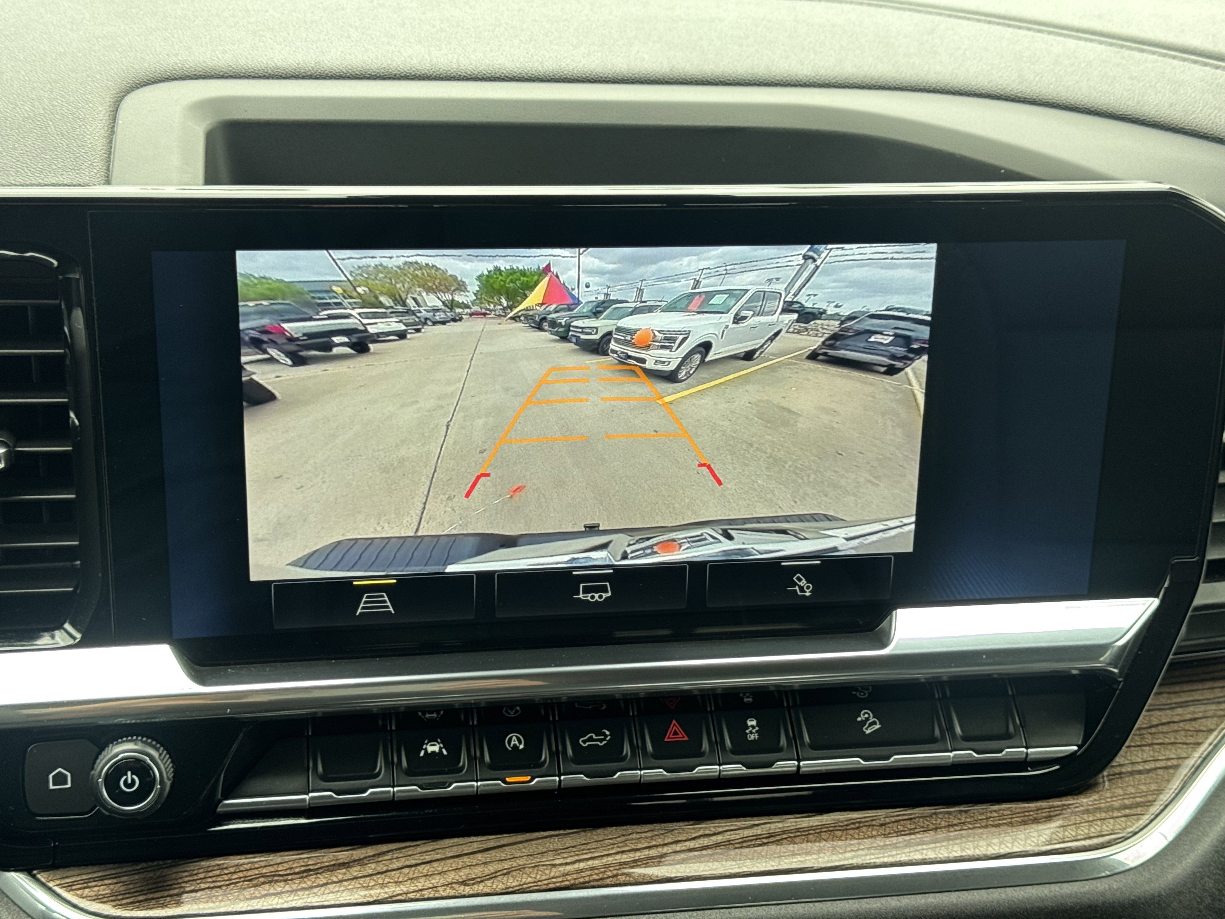 Used 2025 Chevrolet Silverado 1500 LT Trail Boss w/ Convenience Package II image 26