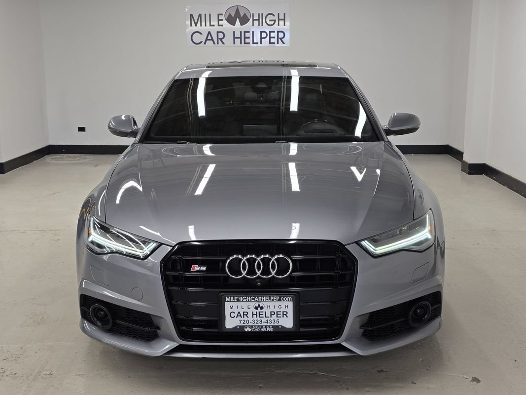 Used 2017 Audi S6 Prestige w/ S6 Sport Package AWD/4WD image 2