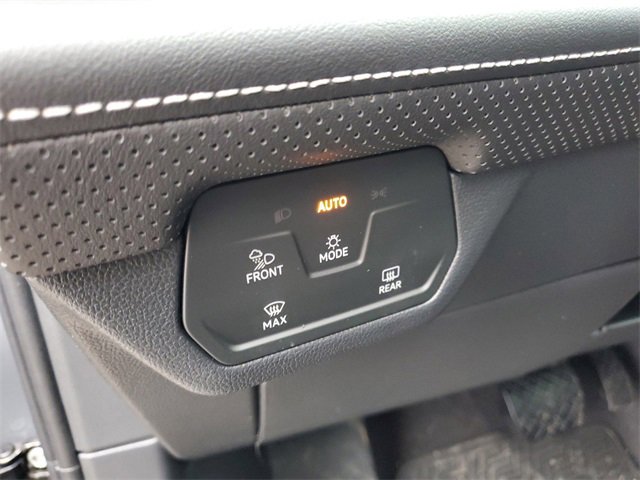 New 2025 Volkswagen Atlas SE image 22