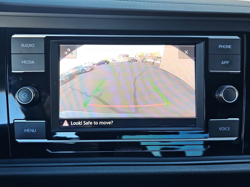 Used 2024 Volkswagen Jetta SE image 13