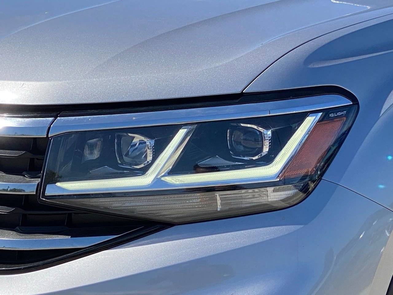 Used 2023 Volkswagen Atlas Cross Sport SEL Premium R-Line image 8