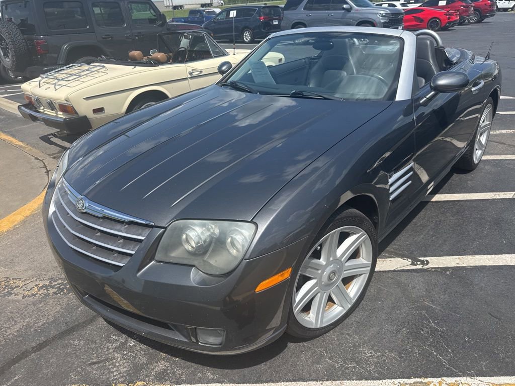 Used 2005 Chrysler Crossfire Limited RWD image 1