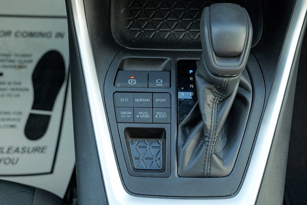 Used 2023 Toyota RAV4 XLE w/ Convenience Package AWD/4WD image 51