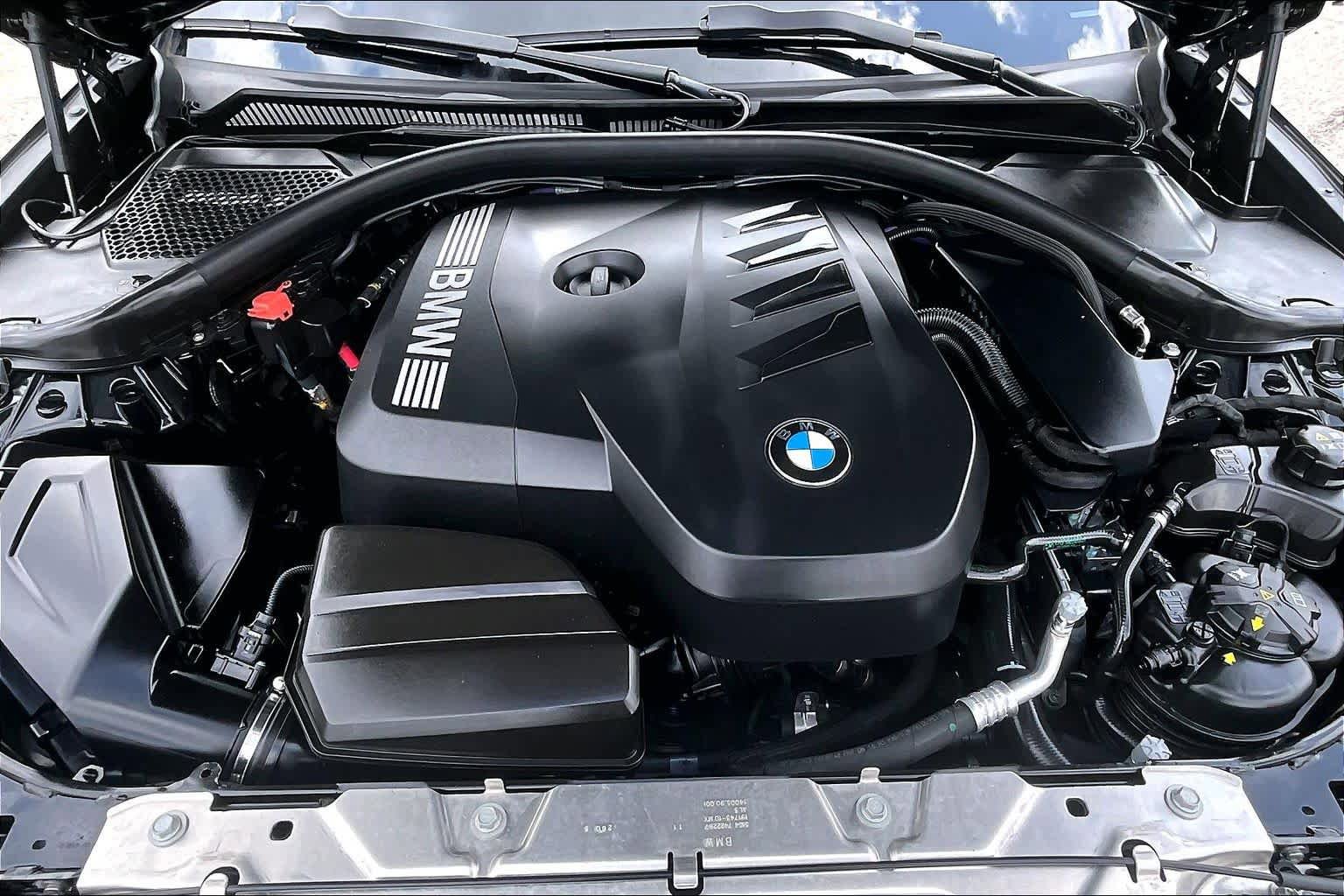 Used 2026 BMW 330i Sedan w/ Premium Package RWD image 30