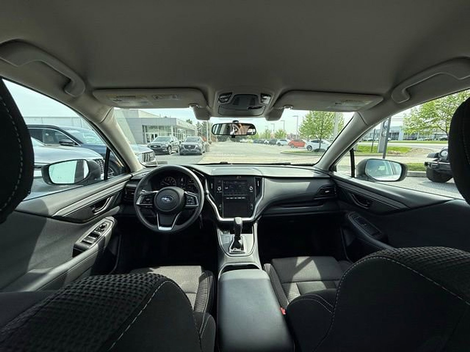 Used 2022 Subaru Outback 2.5i image 2