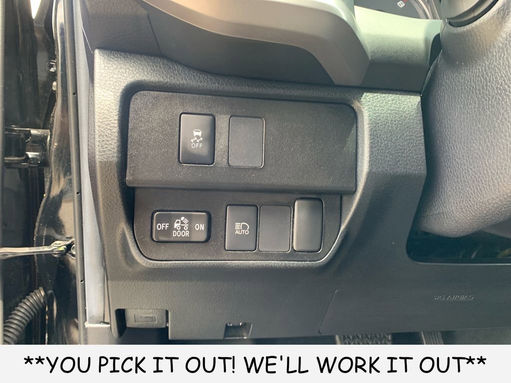 Used 2022 Toyota Tacoma SR5 RWD image 13