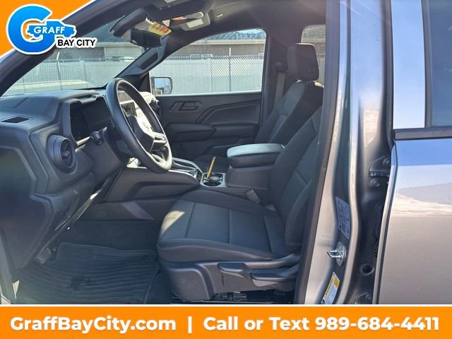 Used 2023 Chevrolet Colorado W/T image 9