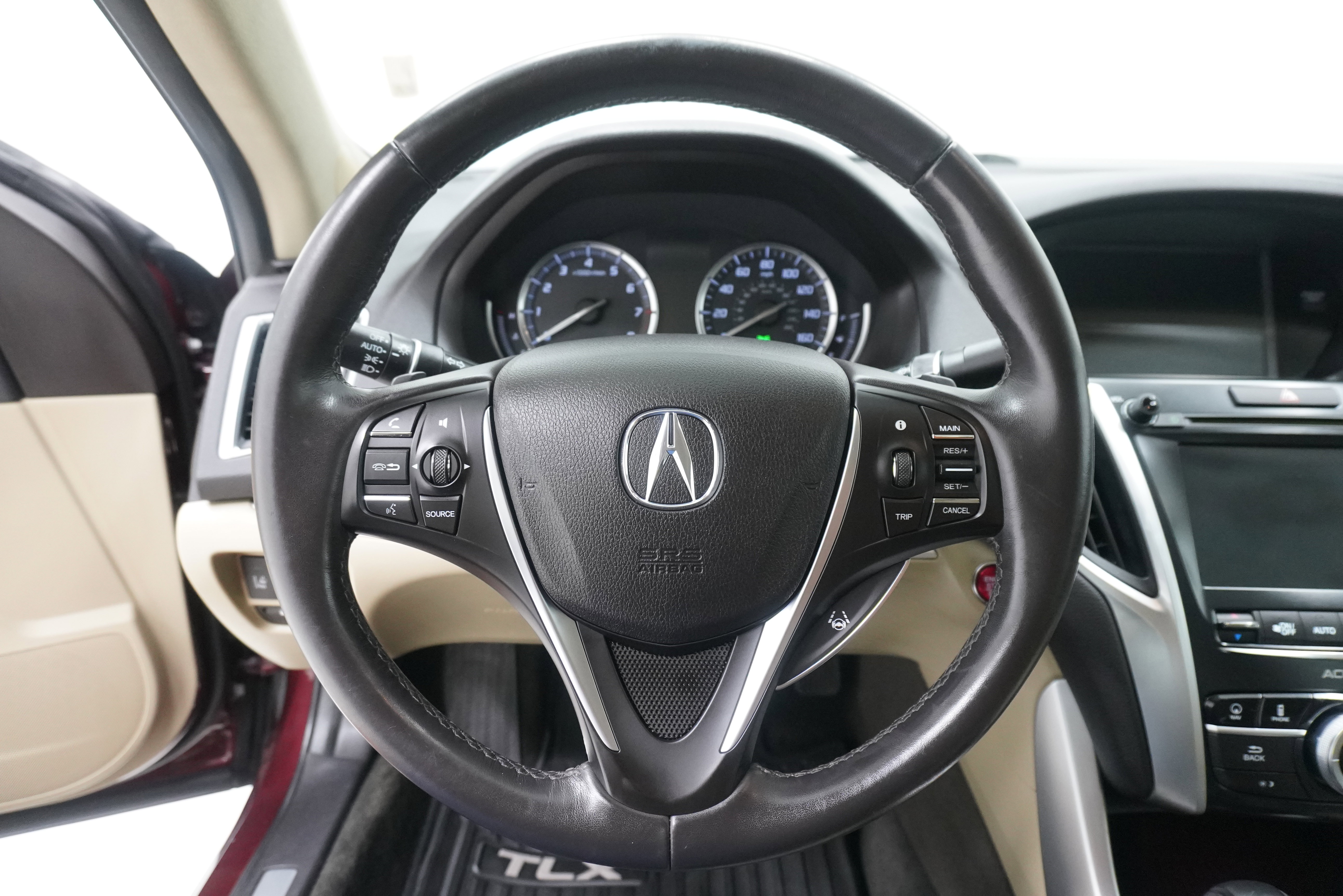 Used 2015 Acura TLX w/ Technology Package FWD image 18