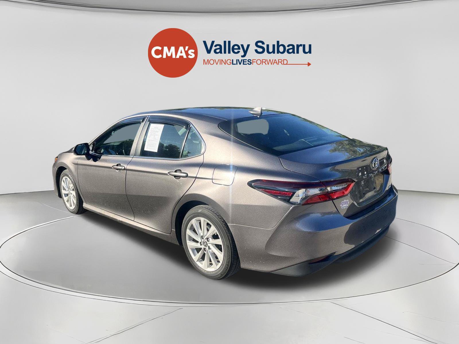 Used 2024 Toyota Camry LE FWD image 3
